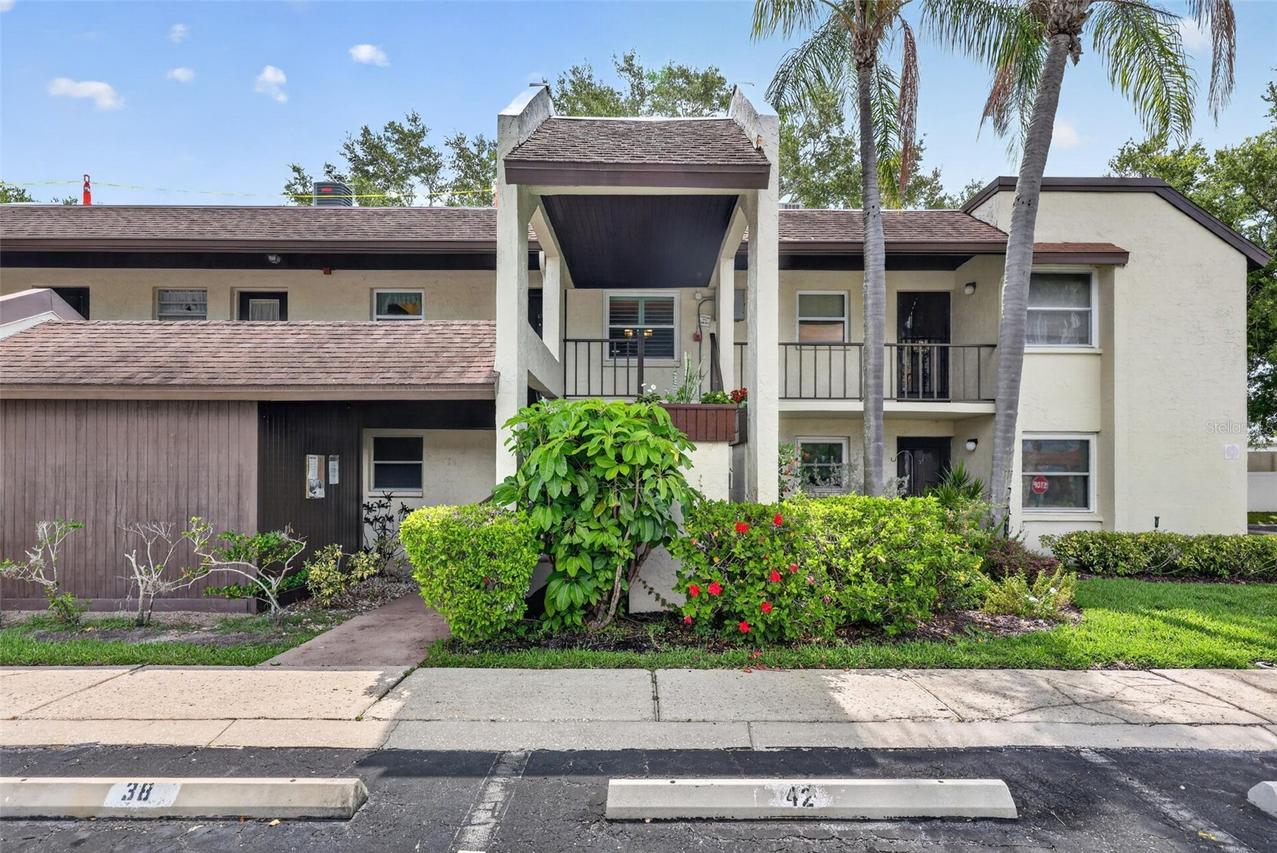 1100 E Bay Dr. #43, Largo, FL 33770