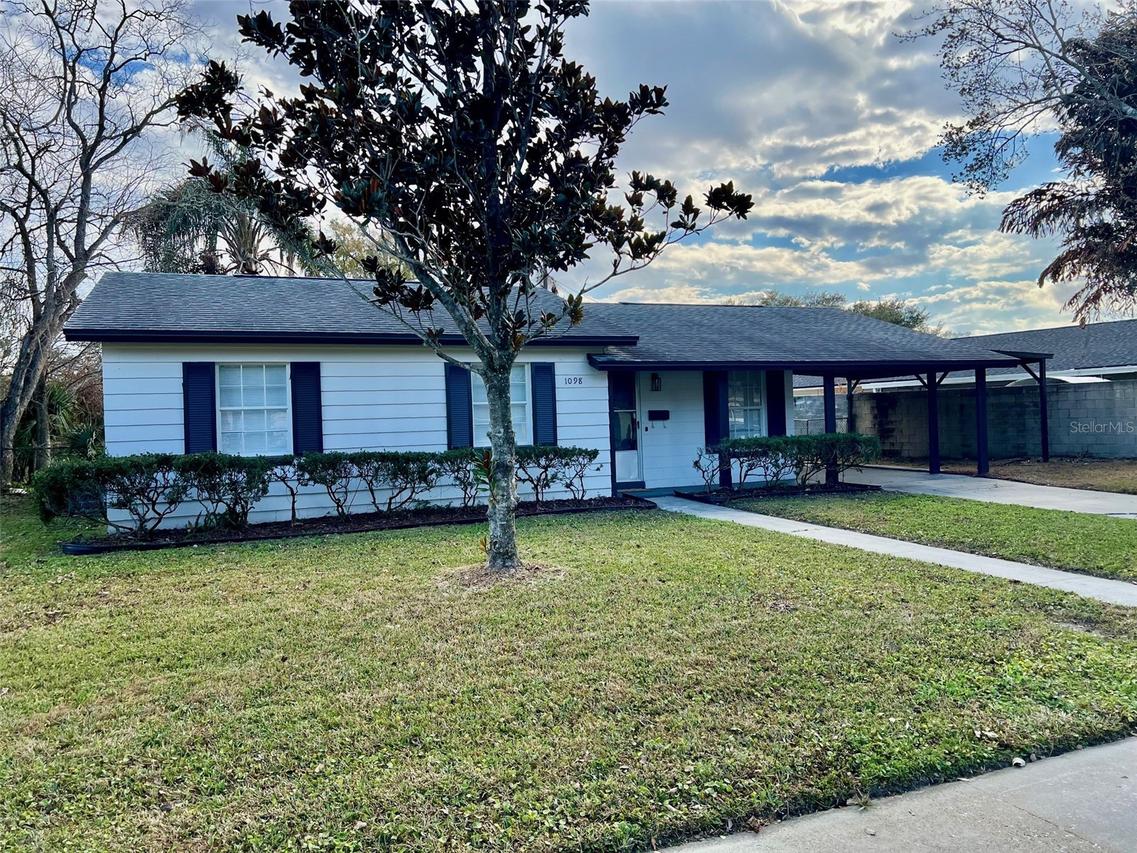 1098 Leeway Ct., Orlando, FL 32810