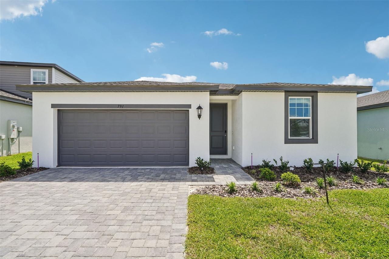 791 Sunshower Dr., Lady Lake, FL 32159