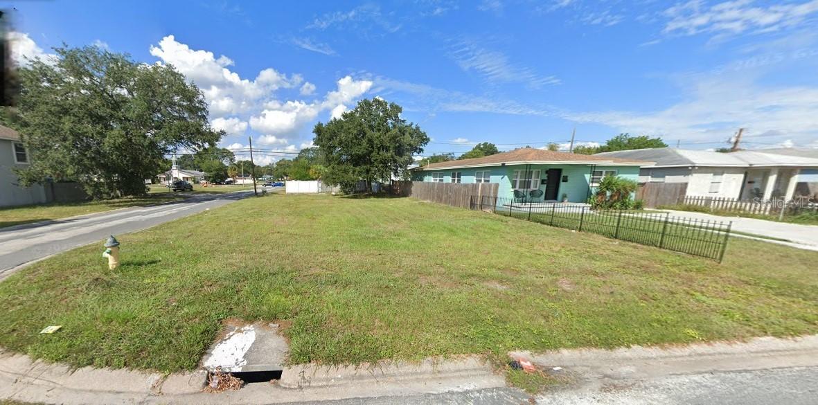 2869 Emerson Ave., St Petersburg, FL 33712