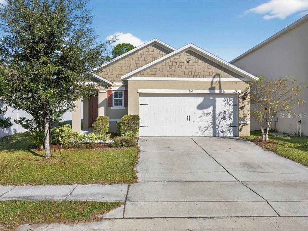 209 Gina Ln., Davenport, FL 33837