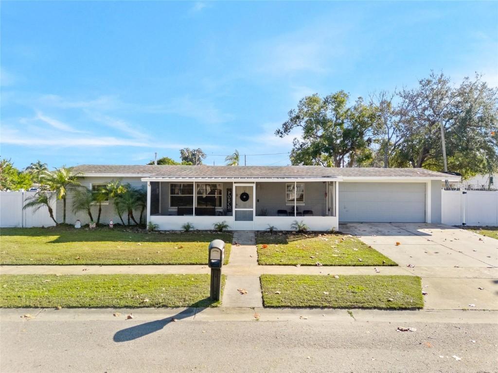 1135 Crescent Dr., Titusville, FL 32796