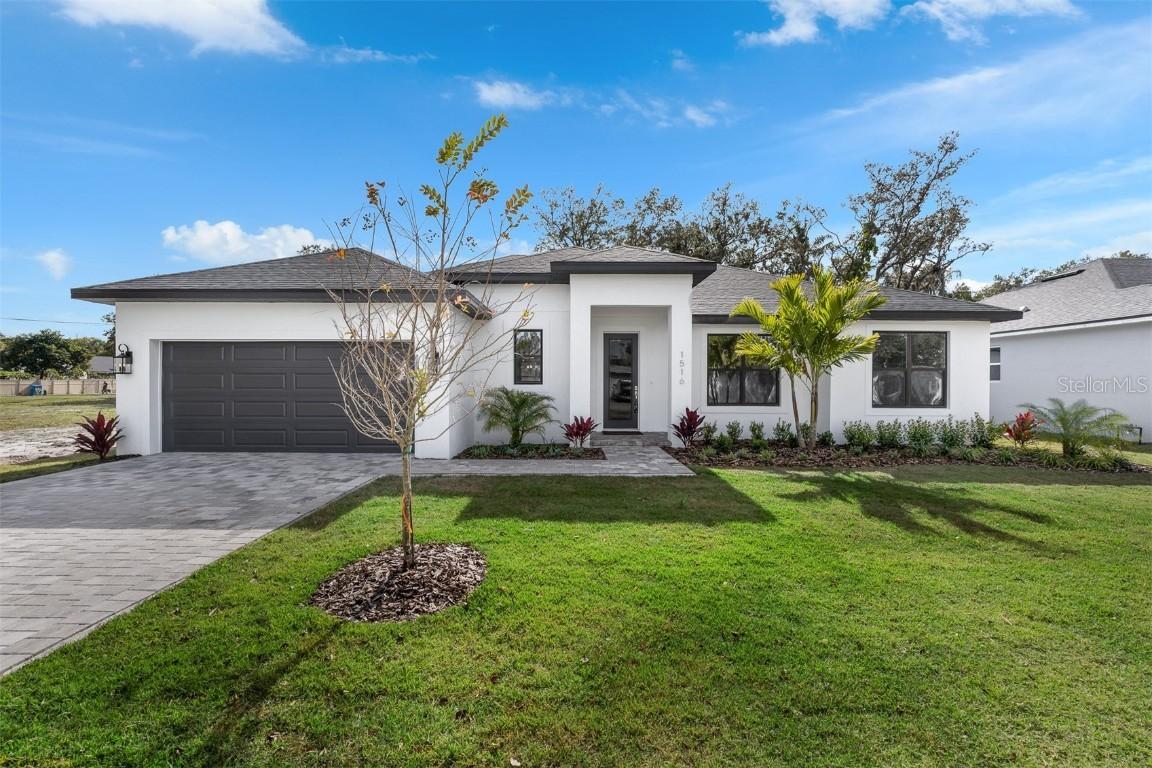 1516 Sawyerwood Ave., Orlando, FL 32809