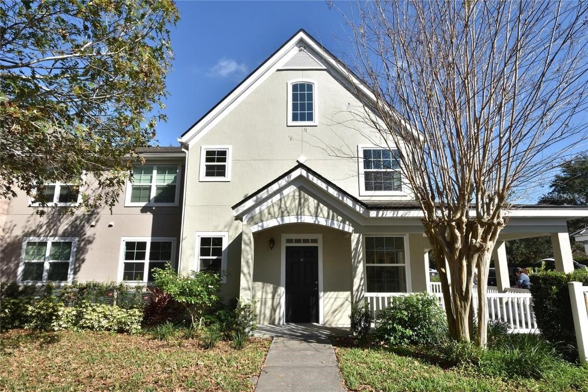 3396 Parkchester Square Blvd. #104, Orlando, FL 32835