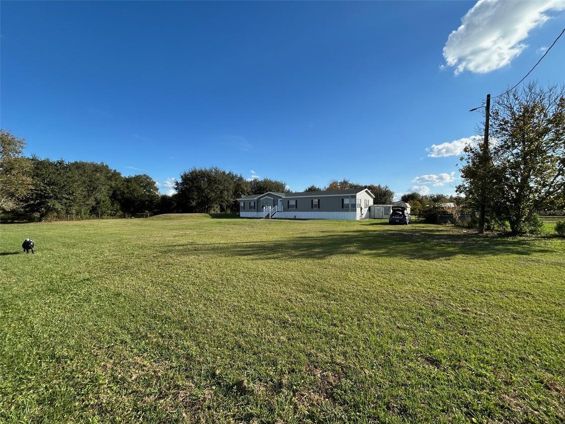 20736 NW 274th St., Okeechobee, FL 34972