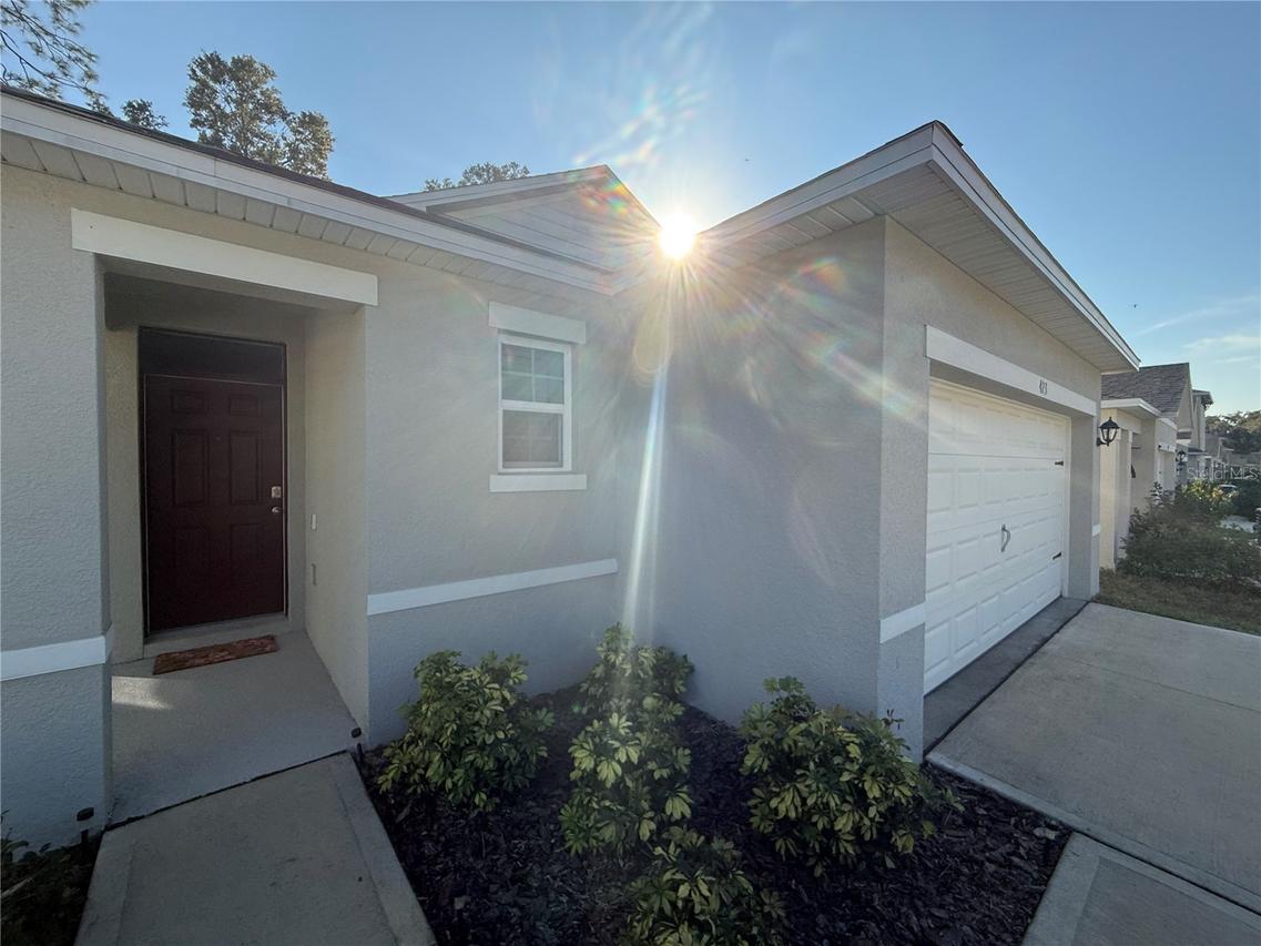 423 Pelham Park Dr., Deland, FL 32720