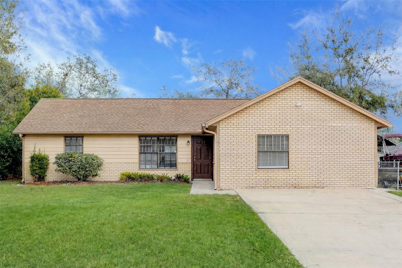 1431 Quintara Ave., Deltona, FL 32738