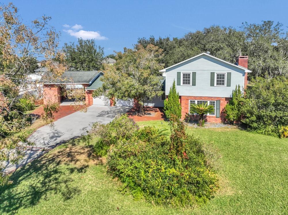 223 Denese Ln., Auburndale, FL 33823