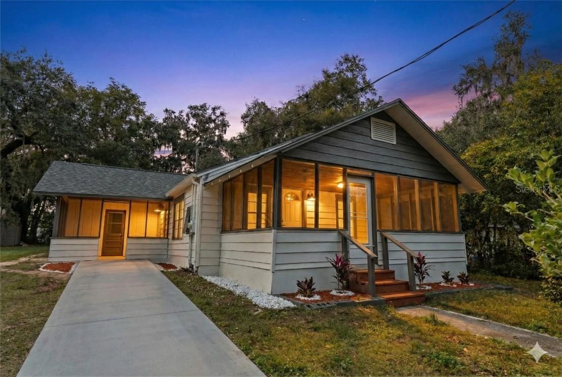 14317 10th St., Dade City, FL 33523