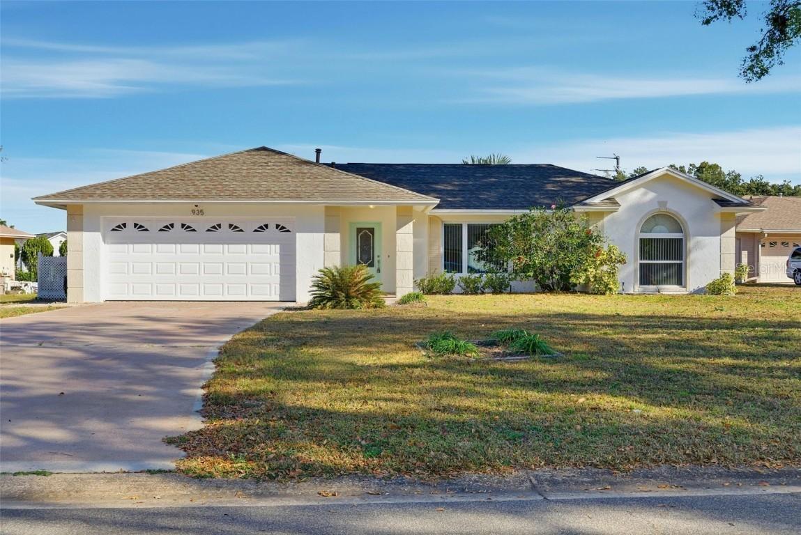 935 Amy Ridge Ct., Kissimmee, FL 34747
