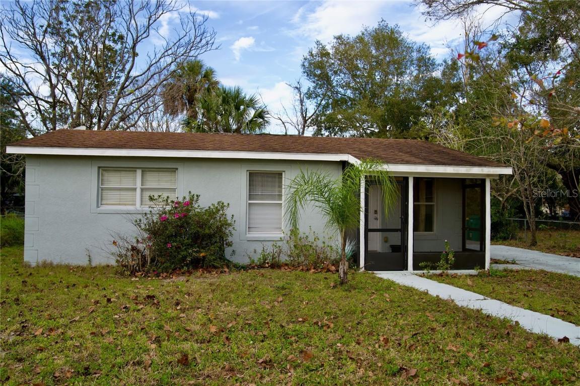 1537 Jefferson Dr., Mount Dora, FL 32757