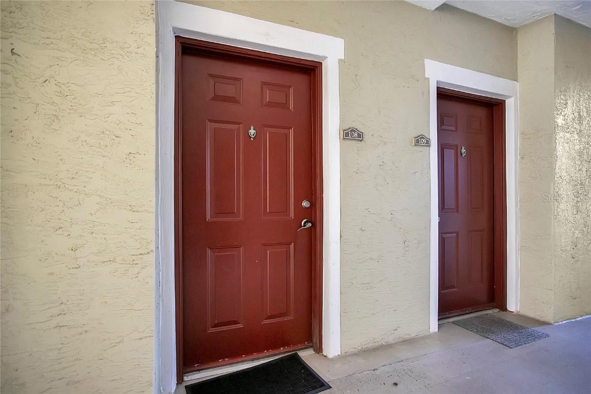 5401 Bentgrass Dr. #1-108, Sarasota, FL 34235