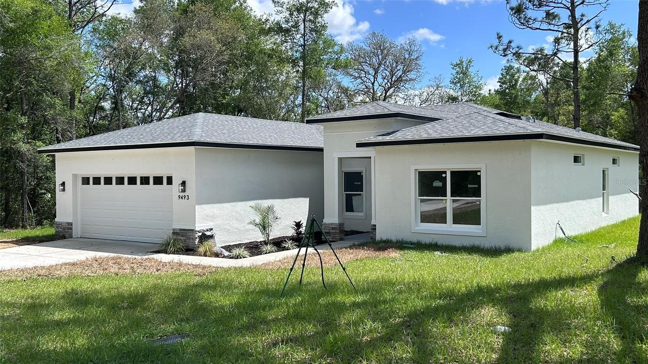 9493 N Agatha Dr., Citrus Springs, FL 34434
