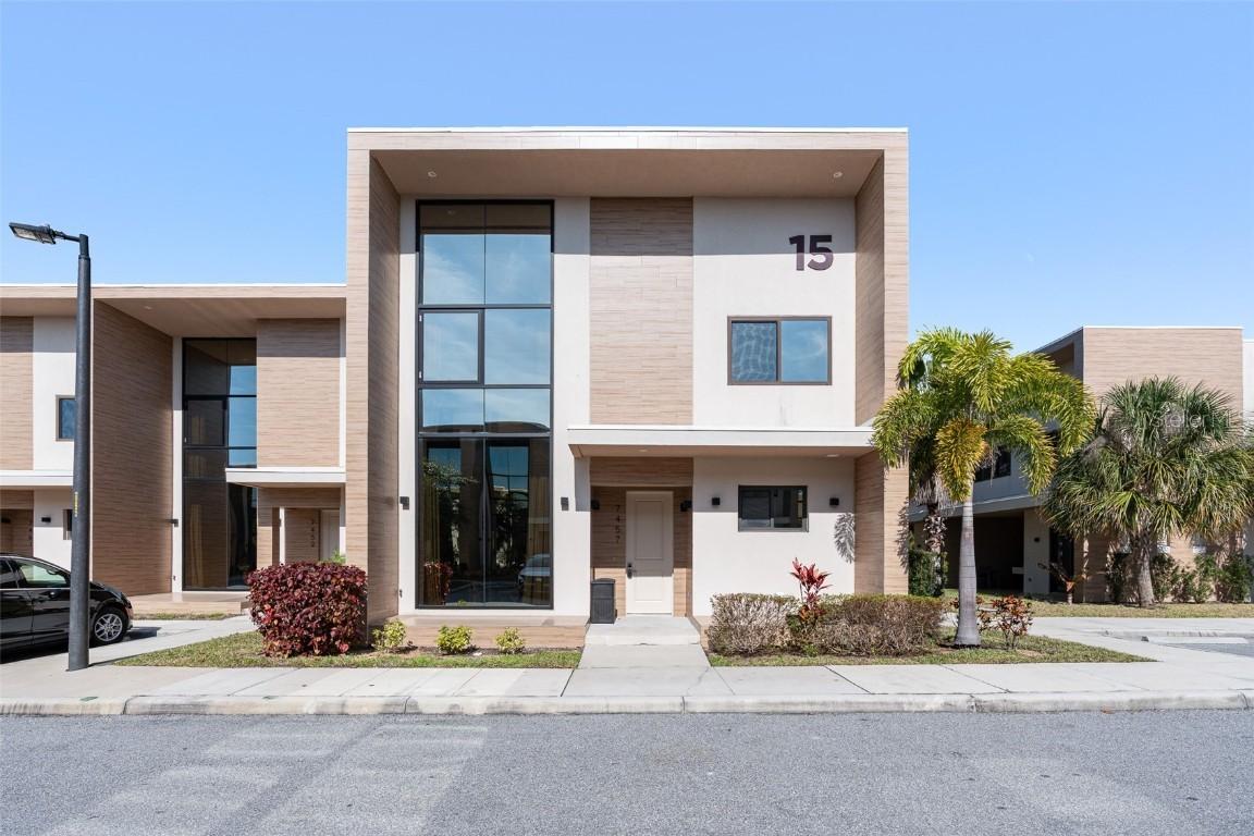 7457 Bleecker Ln., Kissimmee, FL 34747