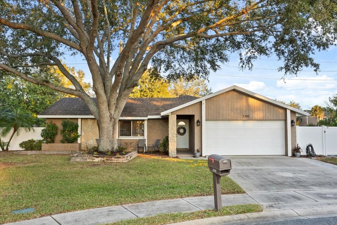 2300 Stepping Stone Ct., Orlando, FL 32837