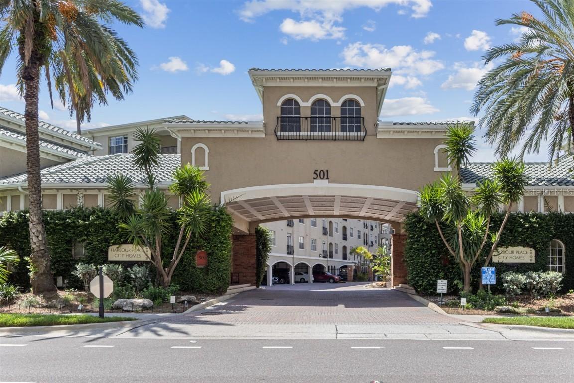 501 Knights Run Ave. #1117, Tampa, FL 33602