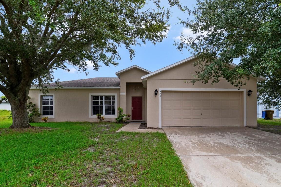729 Harland Ct., Kissimmee, FL 34758