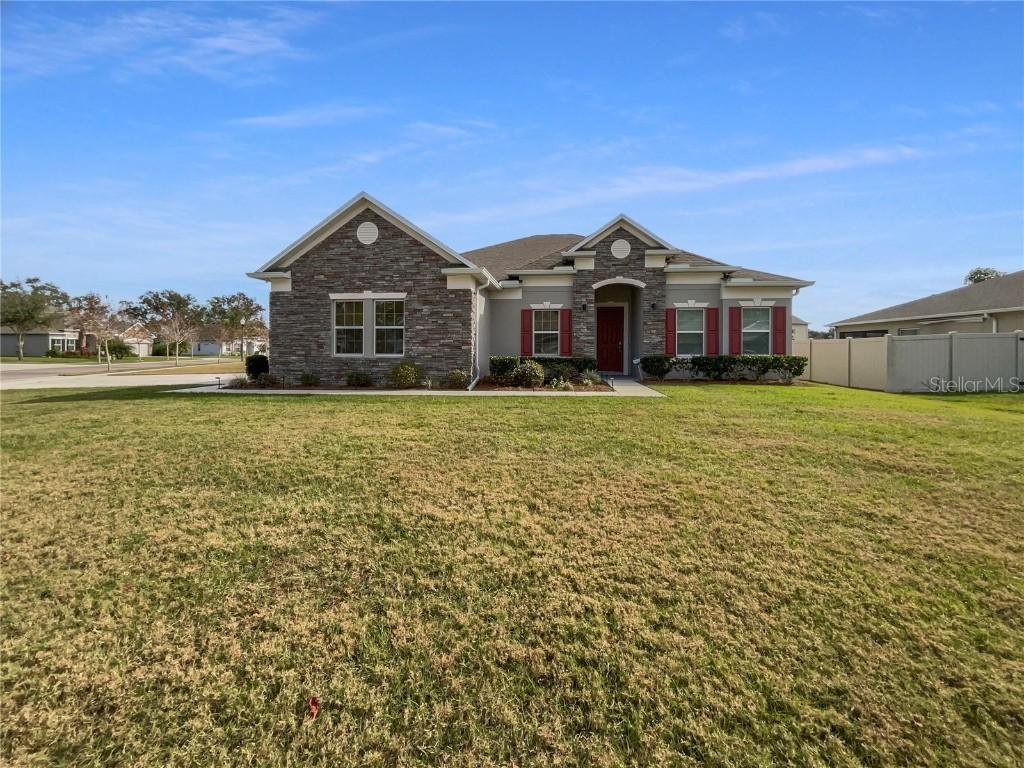 1657 Marsh Pointe Dr., Clermont, FL 34711