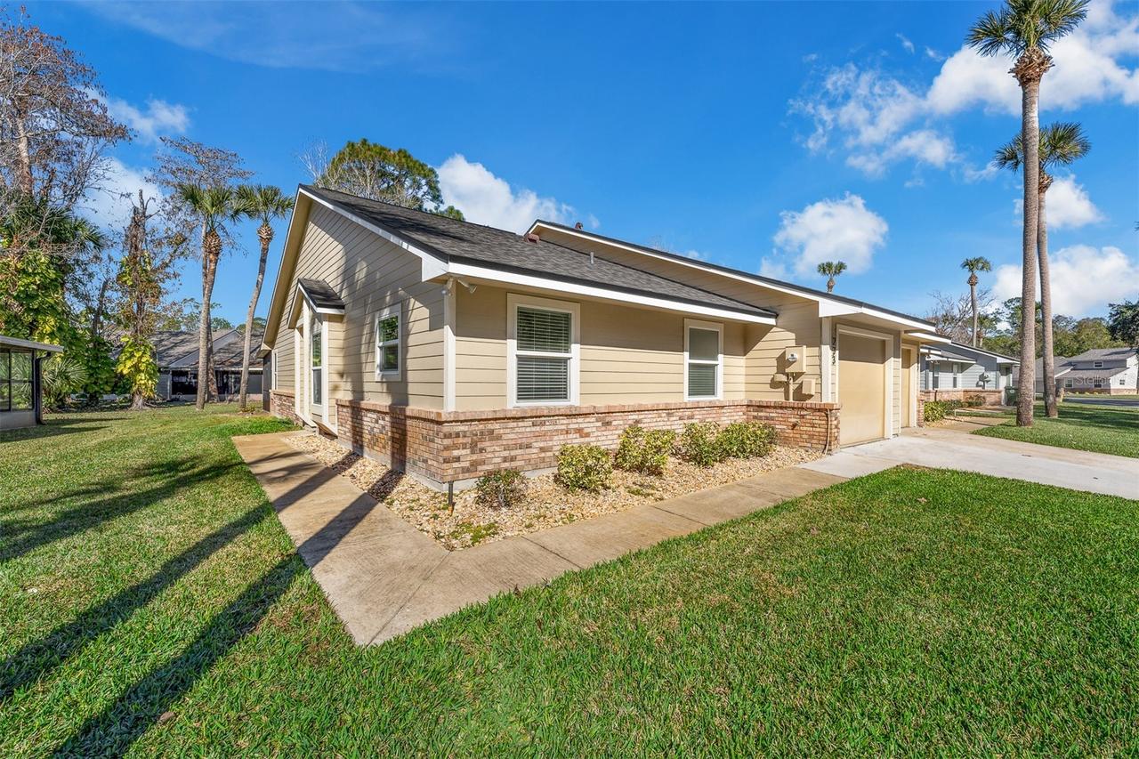 233 Bob White Ct., Daytona Beach, FL 32119