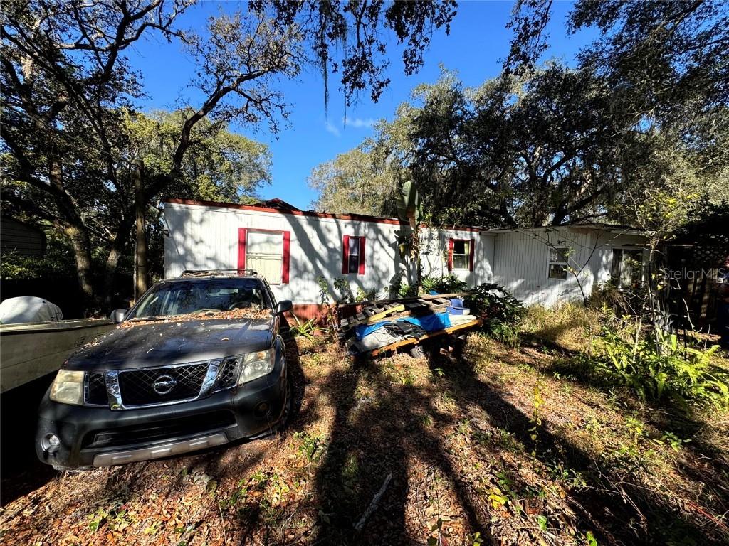 [Address Hidden by Seller], Eustis, FL 32736