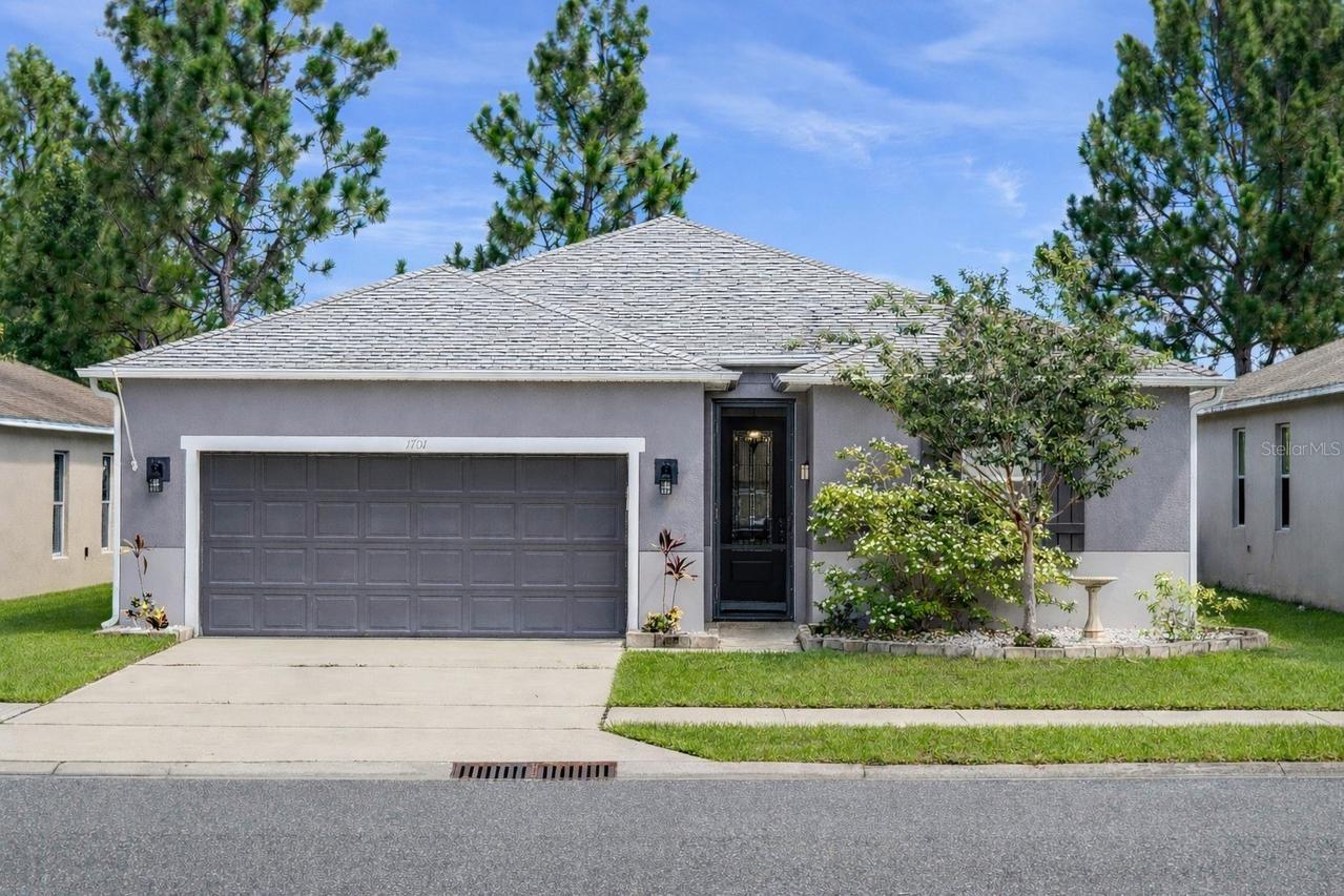 1701 Strathmore Cir., Mount Dora, FL 32757