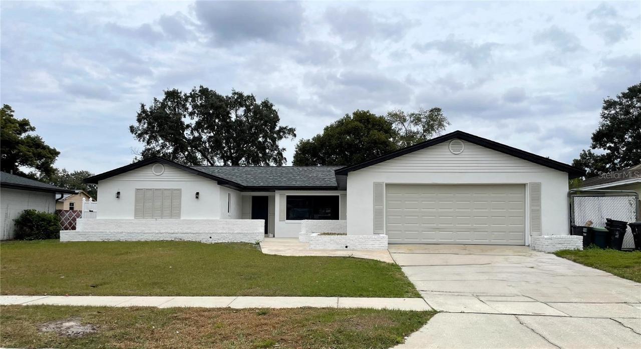 517 Hickorywood Ave., Altamonte Springs, FL 32714