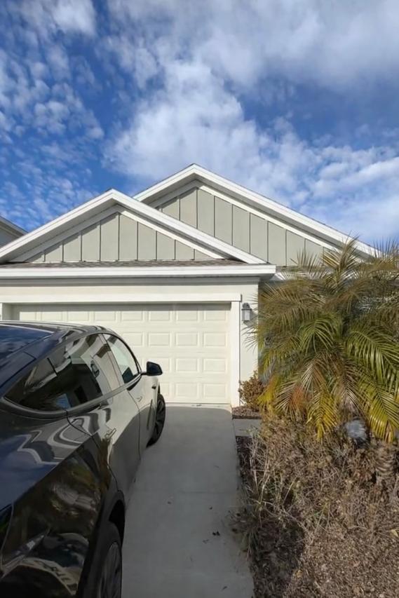2002 Punch Bowl Ave., Davenport, FL 33837