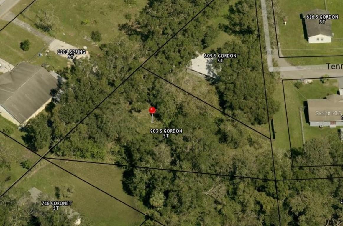 903 S Gordon St., Plant City, FL 33563