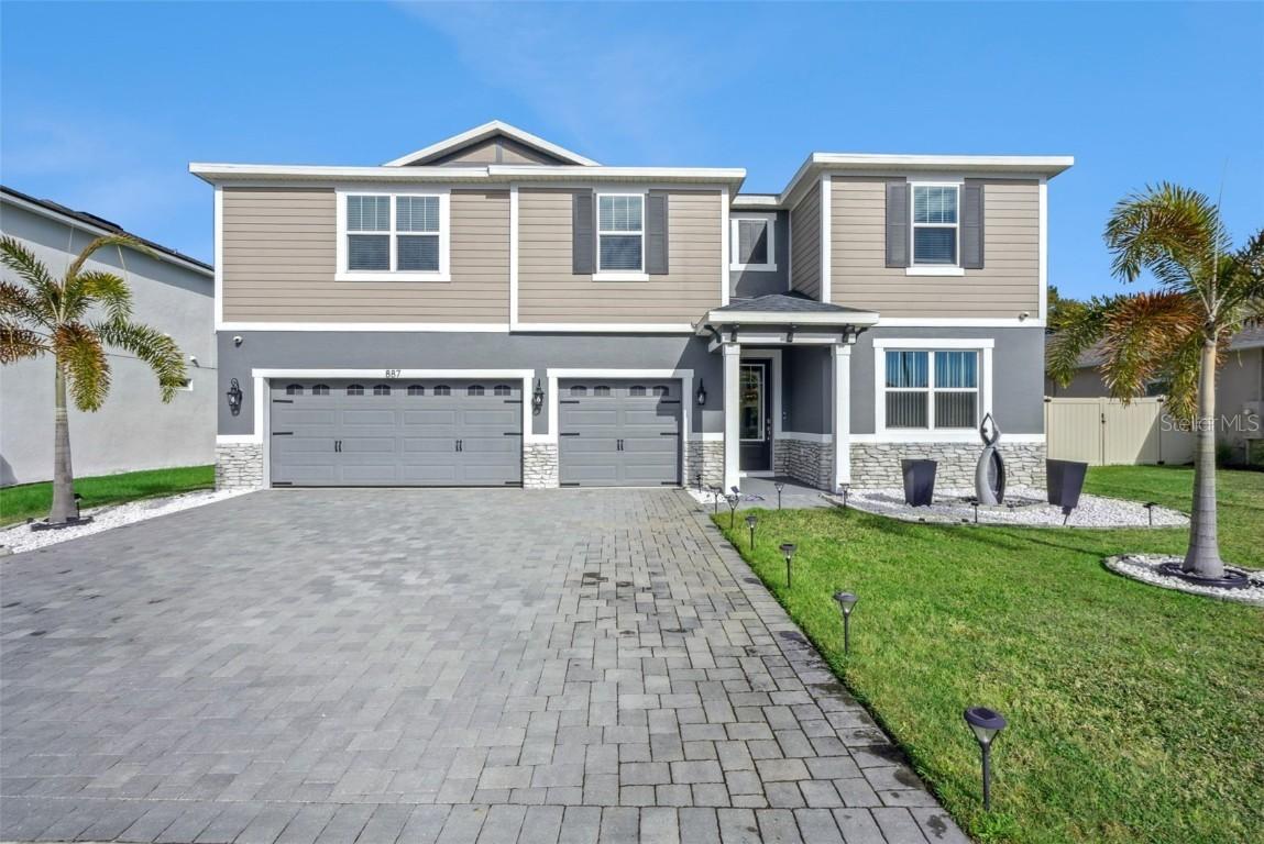 887 Asterfield Ln., Deland, FL 32720