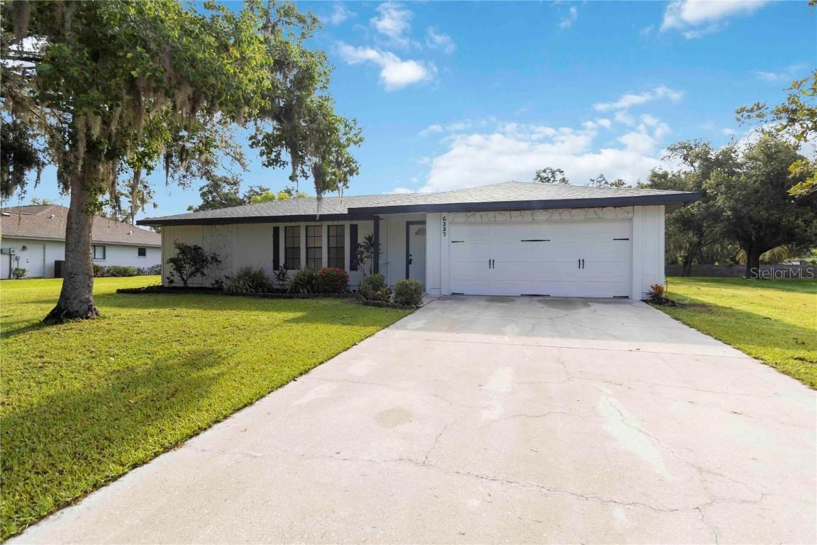 6337 99th St., Bradenton, FL 34202