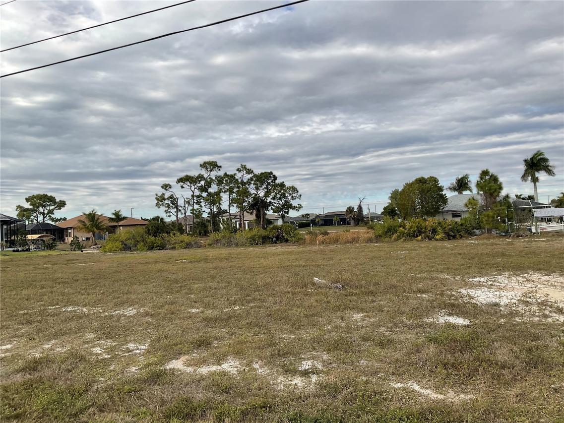 3431 NW 17th Ln., Cape Coral, FL 33993