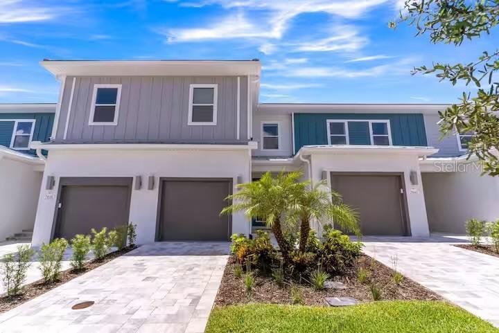 7842 Spectrum Dr., Reunion, FL 34747