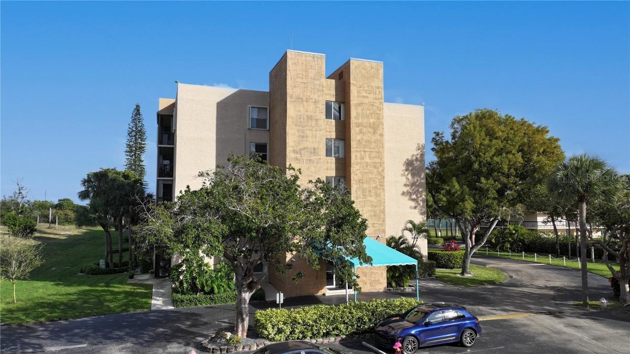 5280 NW 2nd Ave. #412, Boca Raton, FL 33487