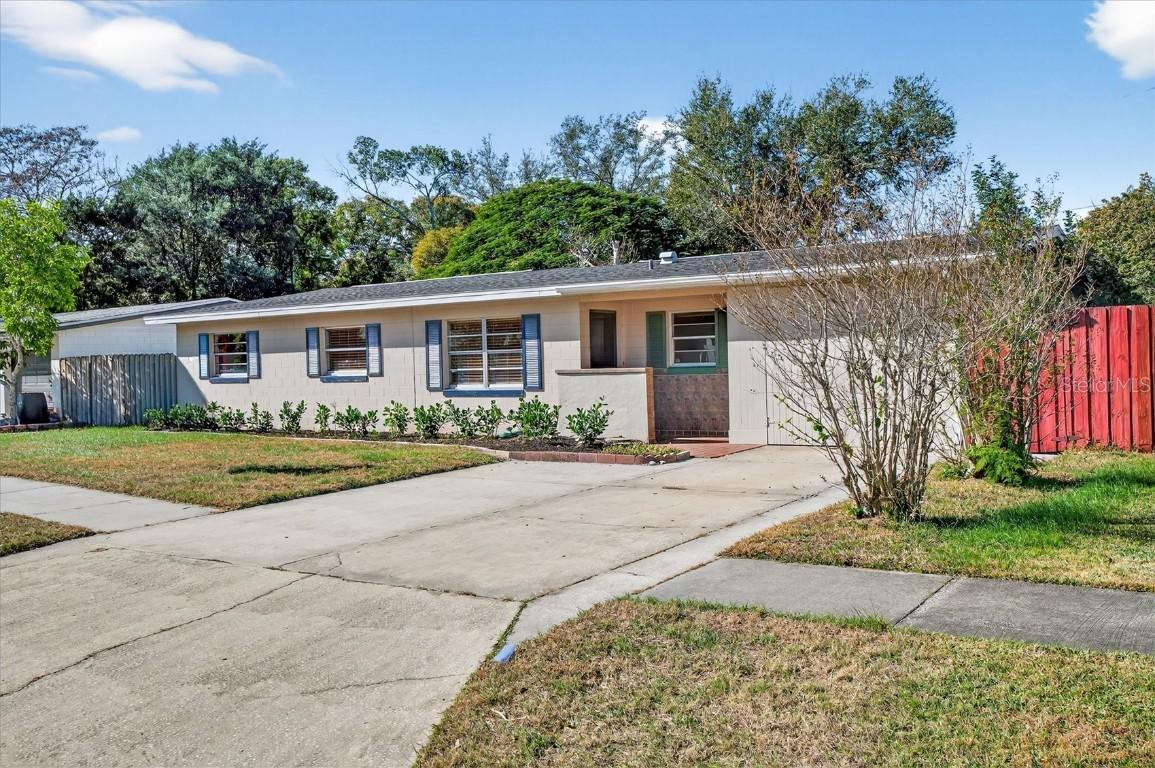 1704 Larkin Ave., Orlando, FL 32812