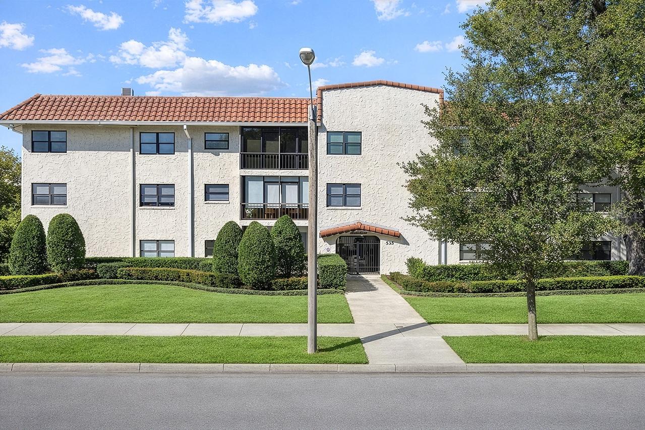 535 N Interlachen Ave. #106, Winter Park, FL 32789