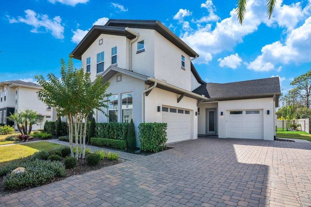 8670 Hata St., Orlando, FL 32827