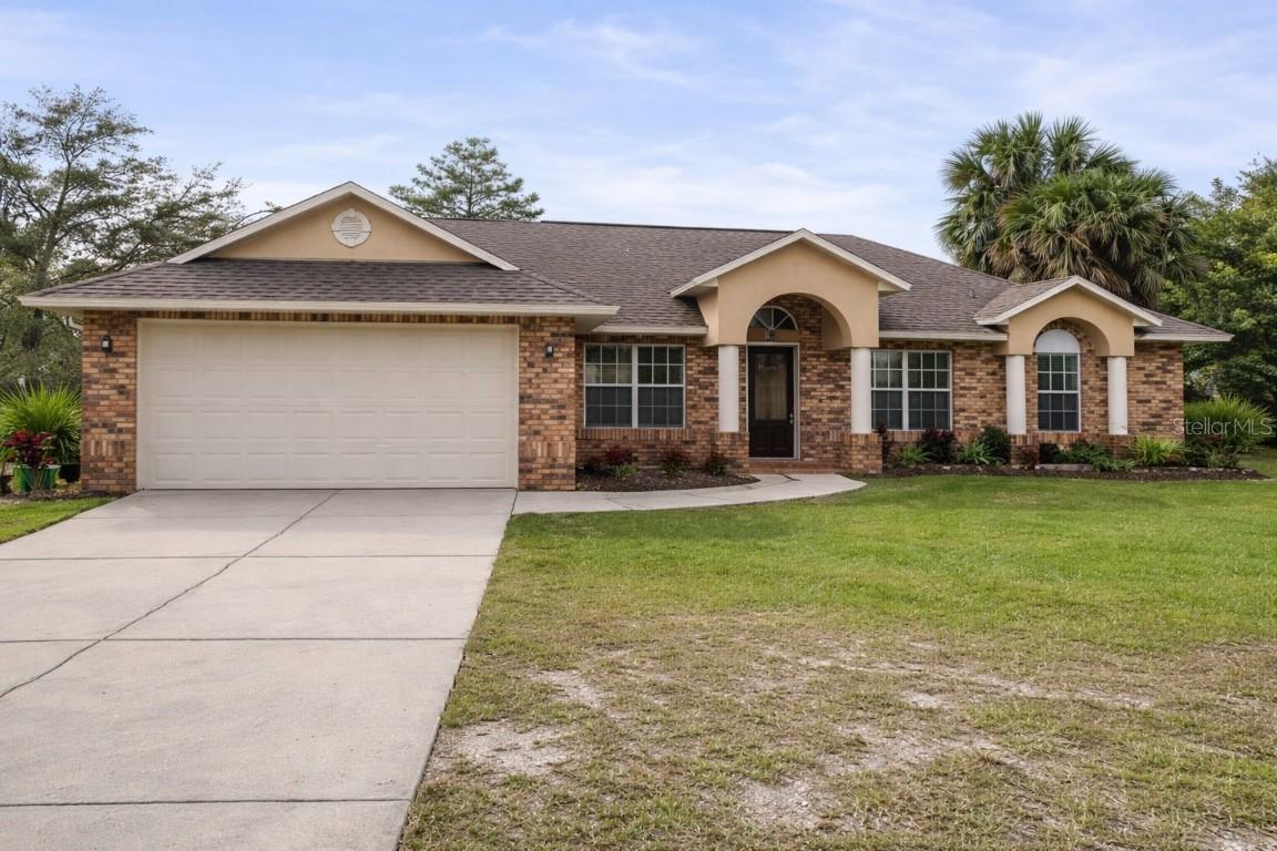 181 Suncrest Dr., Debary, FL 32713