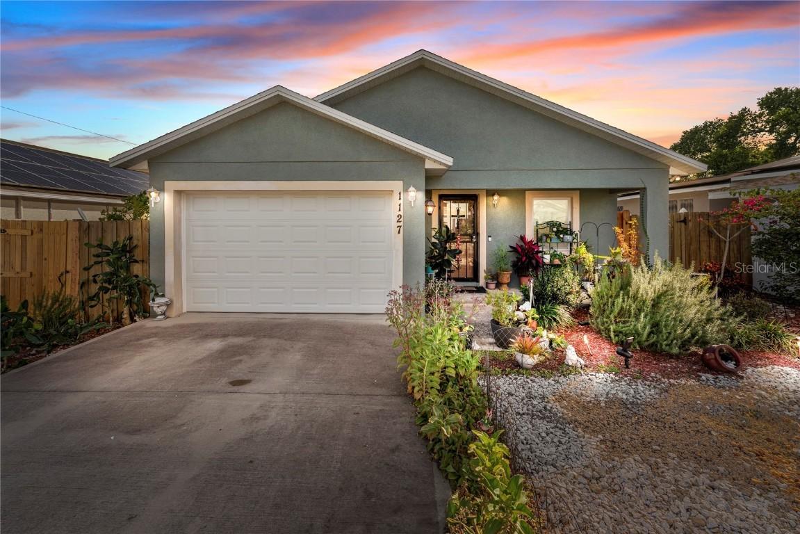 1127 Avenue J, Haines City, FL 33844