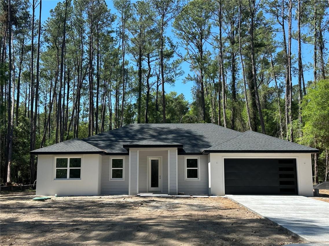 1323 E Derby Dr., Dunnellon, FL 34434