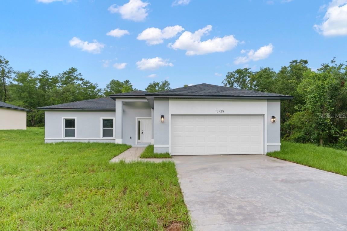 2642 Magnolia Cir., Lake Wales, FL 33898