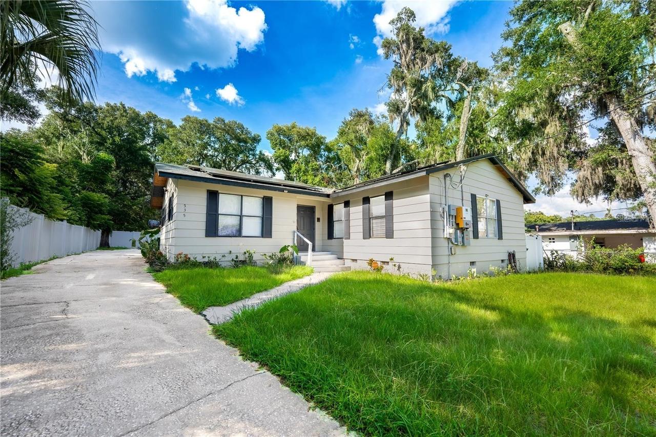 535 W Division St., Deland, FL 32720