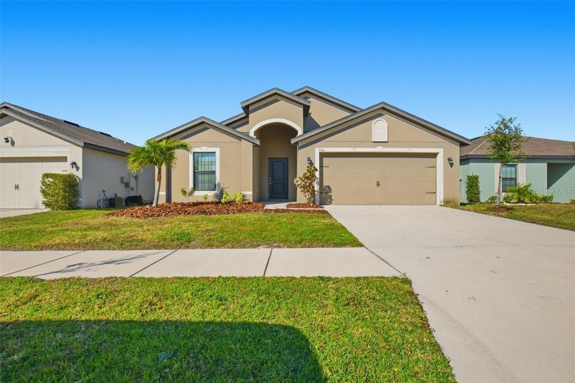 906 Wynnmere Walk Ave., Ruskin, FL 33570