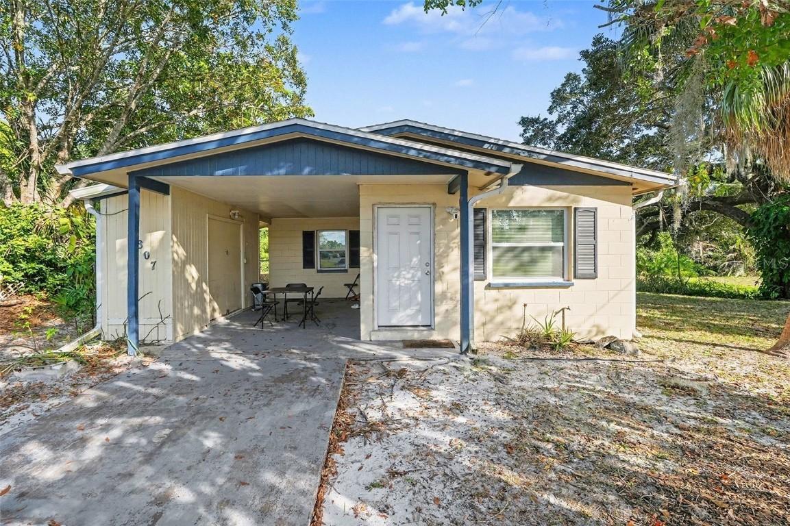 2807 Vassar St., Melbourne, FL 32901