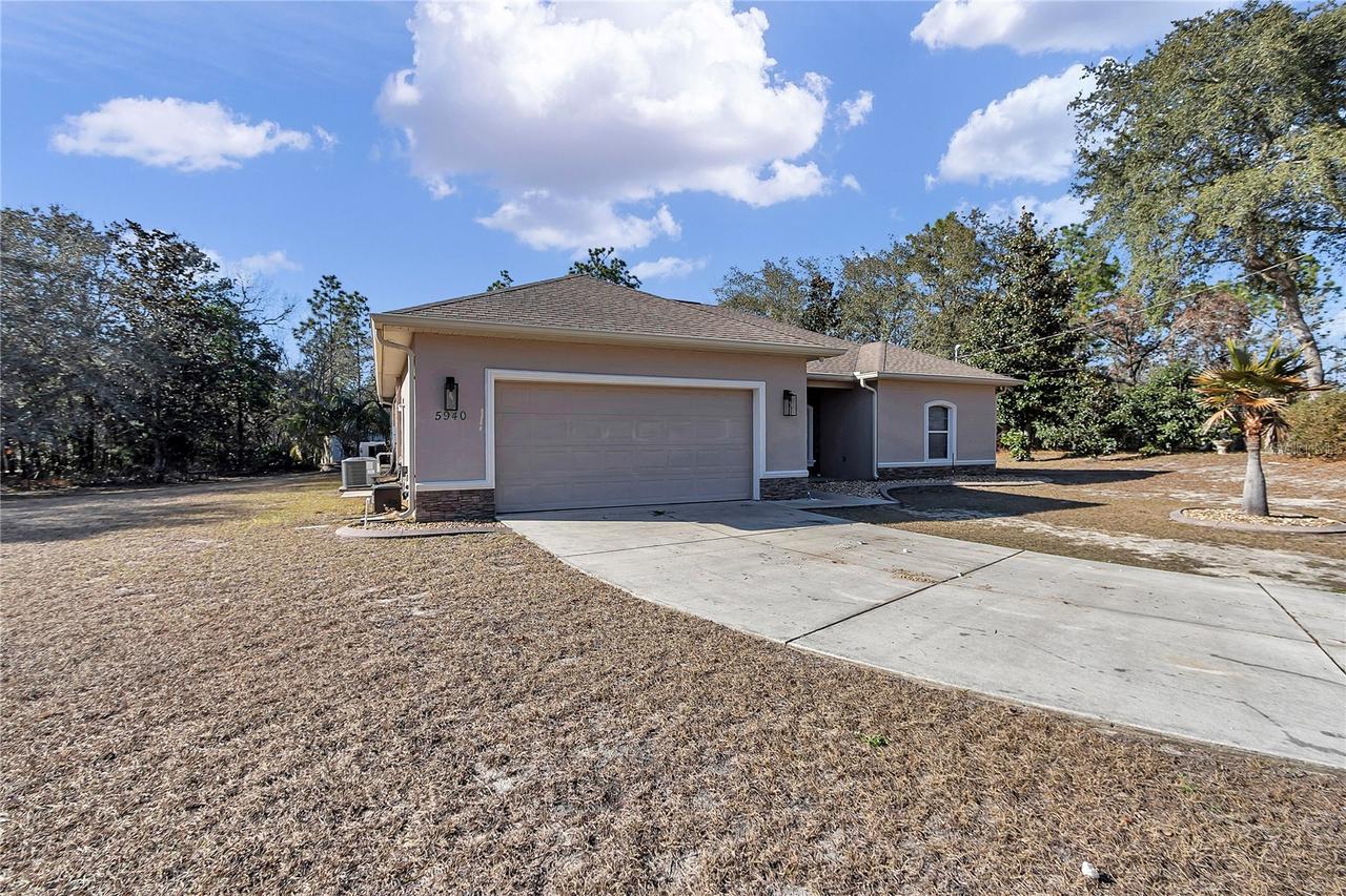 5940 N Bonview Point, Dunnellon, FL 34434