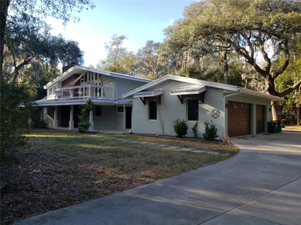 851 E Minnesota Ave., Deland, FL 32724