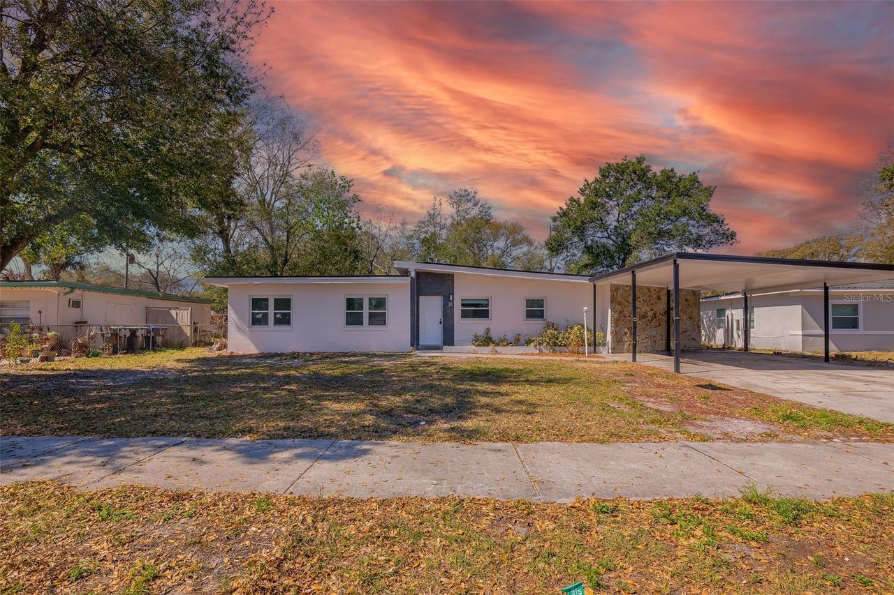 38 N Alder Dr., Orlando, FL 32807