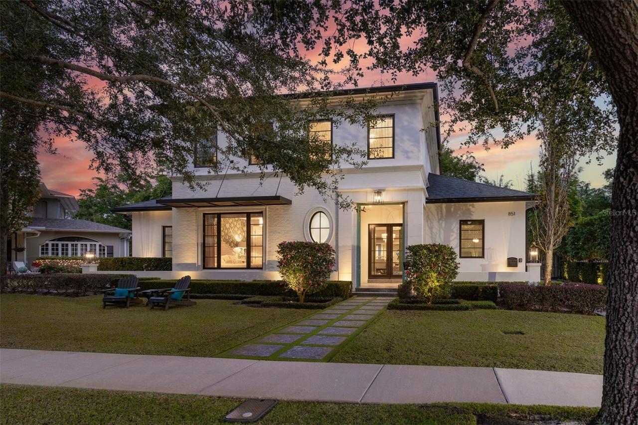 851 Park Lake Court, Orlando, FL 32803
