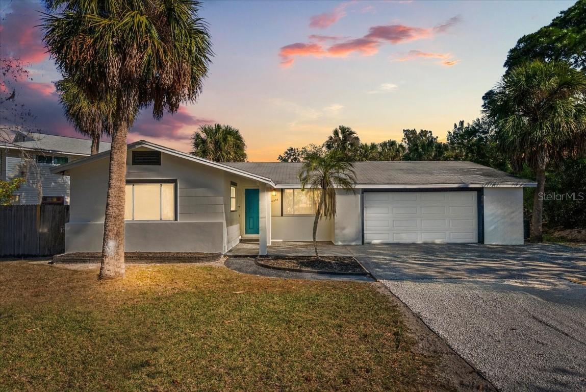 10395 San Martin Blvd., St Petersburg, FL 33702