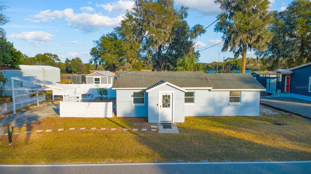 421 Pleasant St., Lake Helen, FL 32744