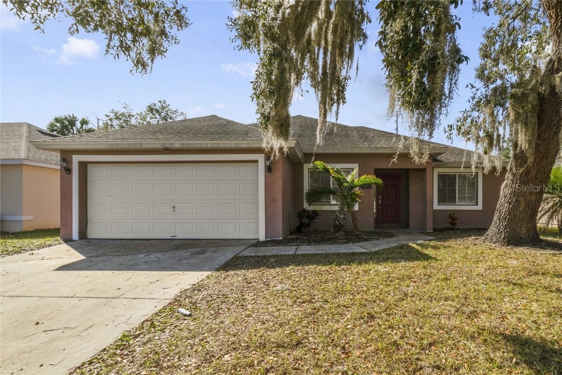 226 Paradise Woods Ct., Davenport, FL 33896